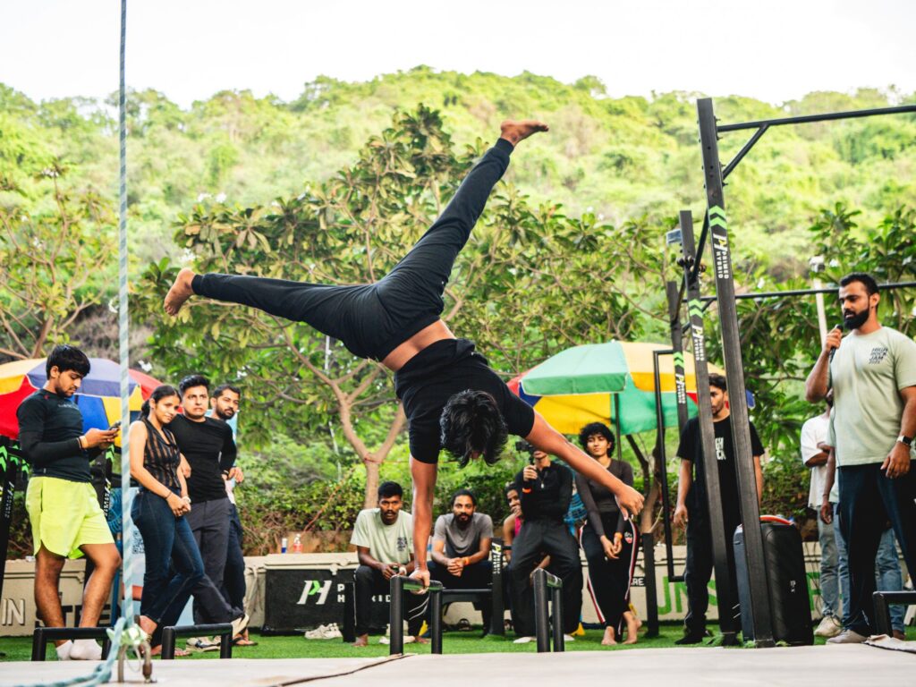 High Rocks Fitness Crowd Indoor Rock Climbing Mumbai | High Rock Climbing Arena